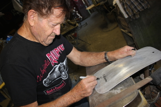 Illustration for article titled Inside The Wonderful Workshop Of A Movie Car Creator